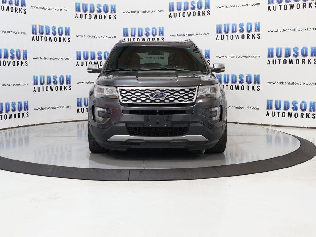 2016 Ford Explorer - $20,700