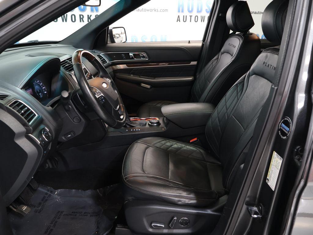 2016 Ford Explorer - $20,700