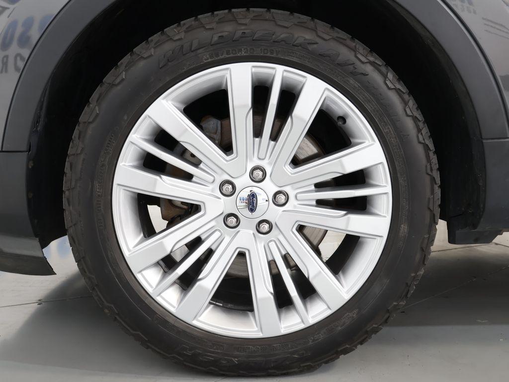 2016 Ford Explorer - $20,700