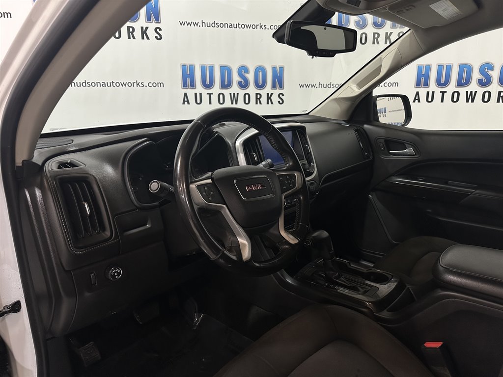 2016 GMC Canyon SLE photo