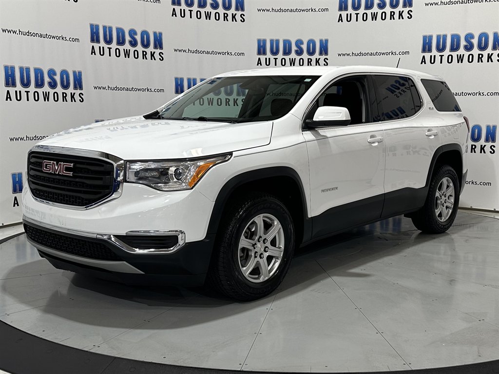 2017 GMC Acadia SLE1 photo