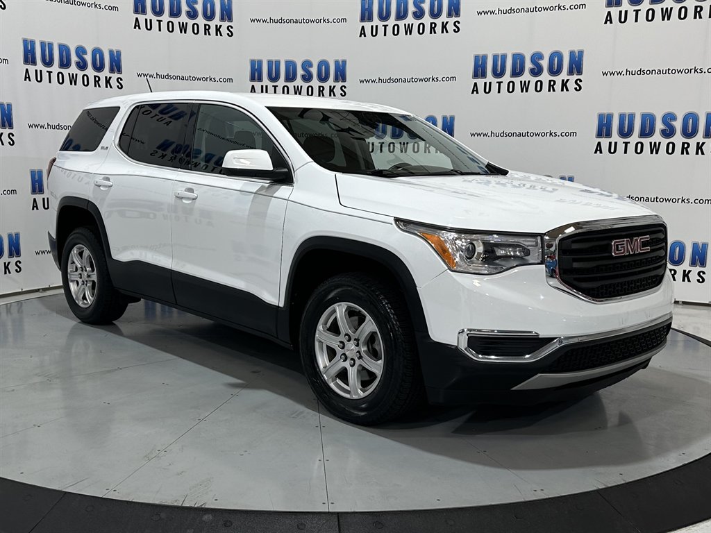 2017 GMC Acadia SLE1 photo