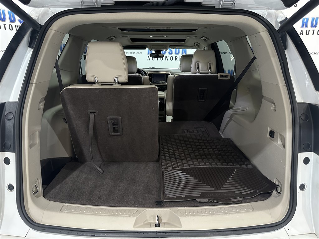 2019 GMC Acadia Denali photo