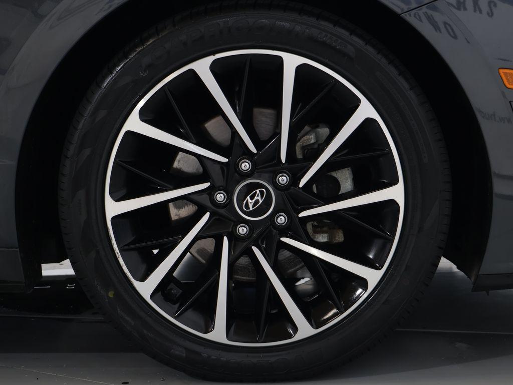 2020 Hyundai Sonata - $24,000