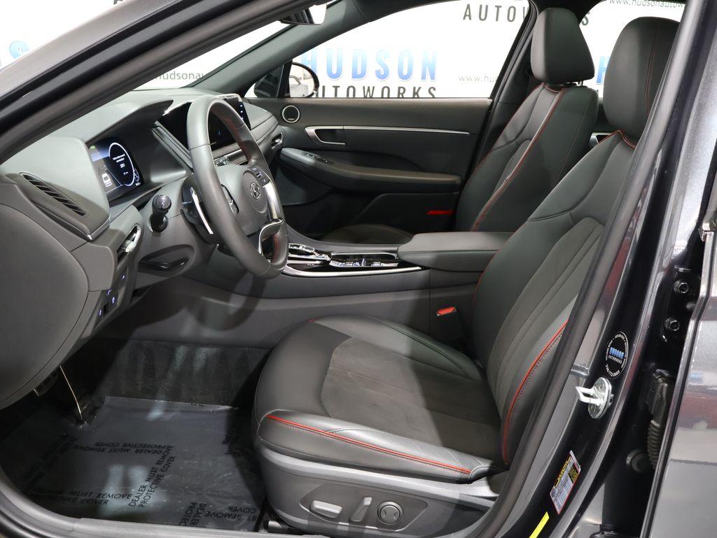 2020 Hyundai Sonata - $24,000