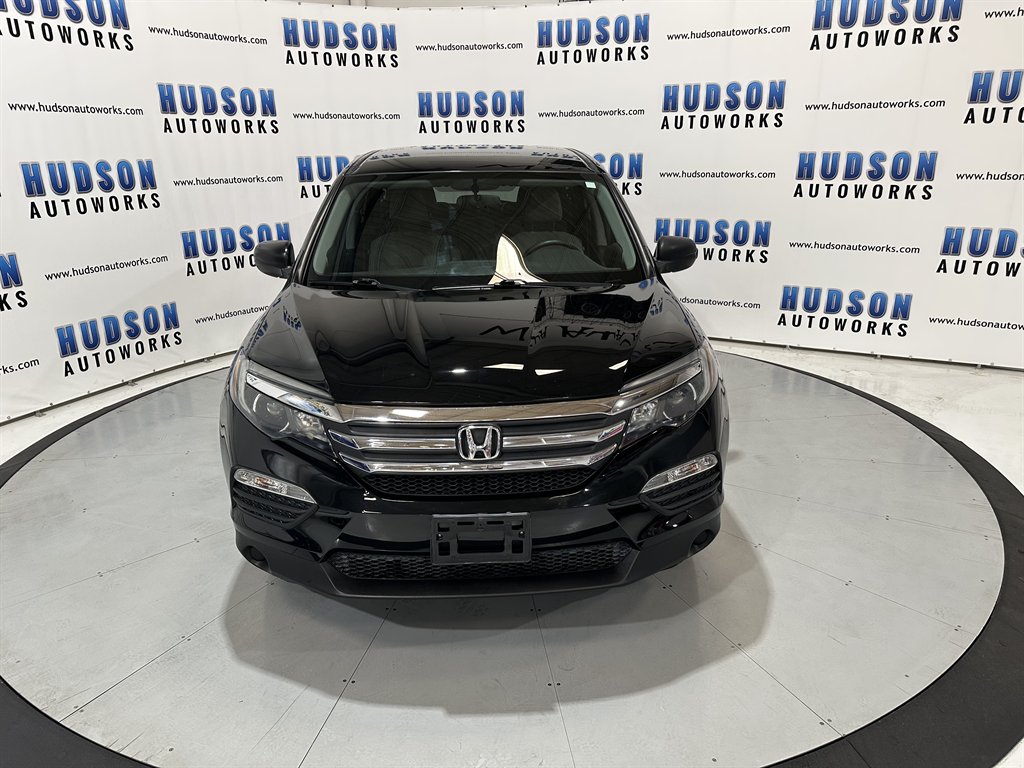 2016 Honda Pilot LX photo