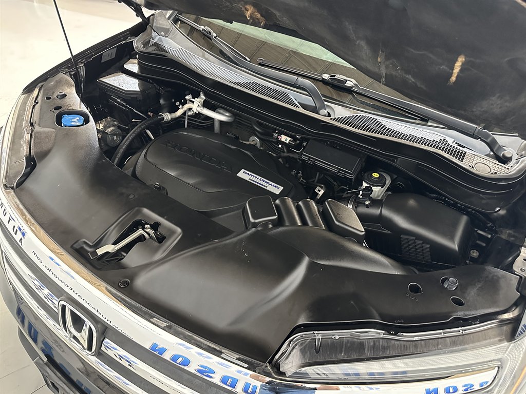 2016 Honda Pilot LX photo