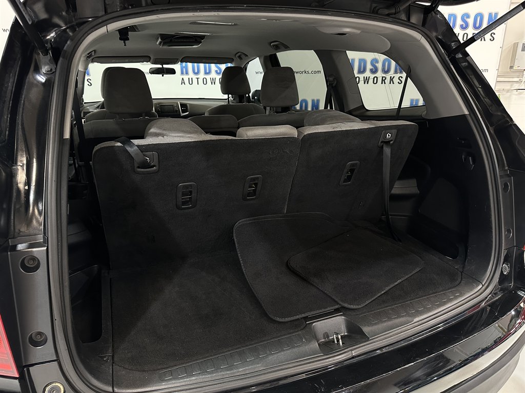 2016 Honda Pilot LX photo