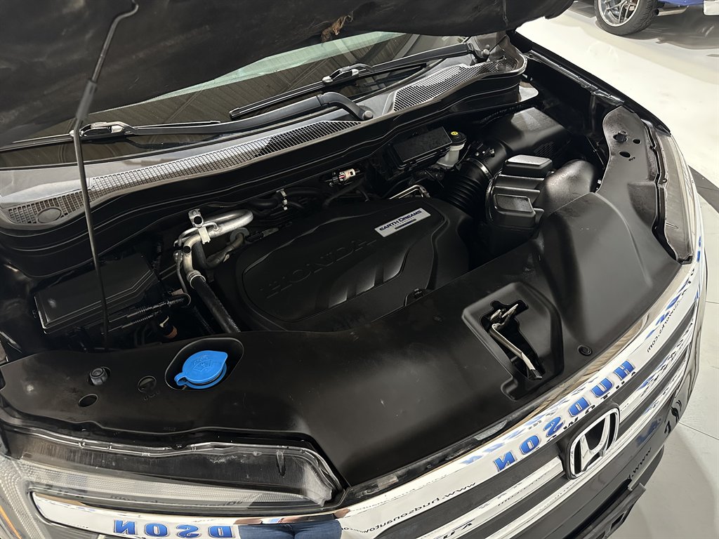 2016 Honda Pilot LX photo