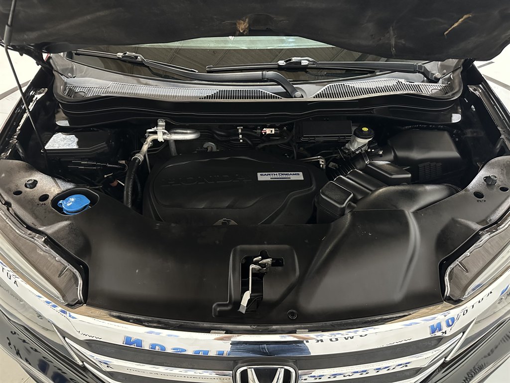 2016 Honda Pilot LX photo