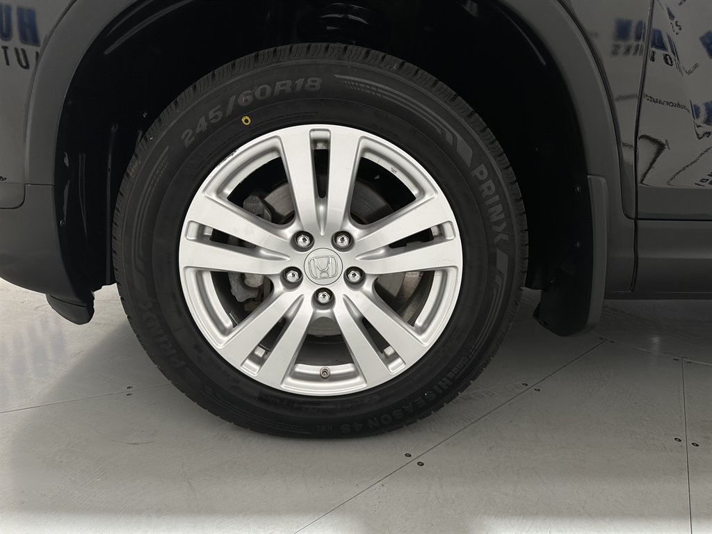 2016 Honda Pilot LX photo
