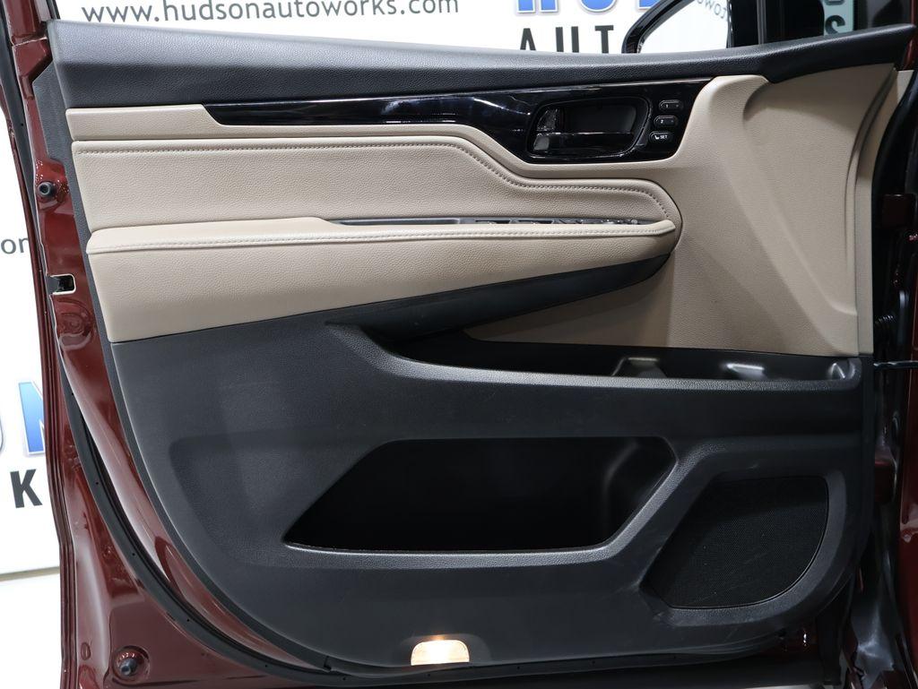 2019 Honda Odyssey - $31,100
