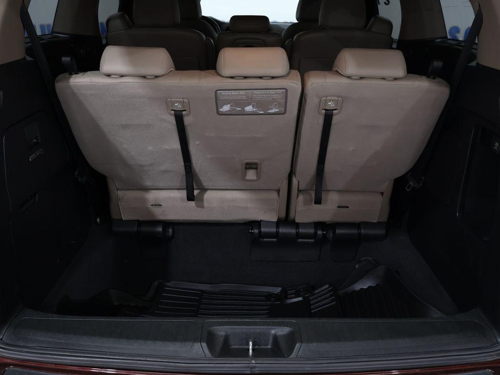 2019 Honda Odyssey - $31,100