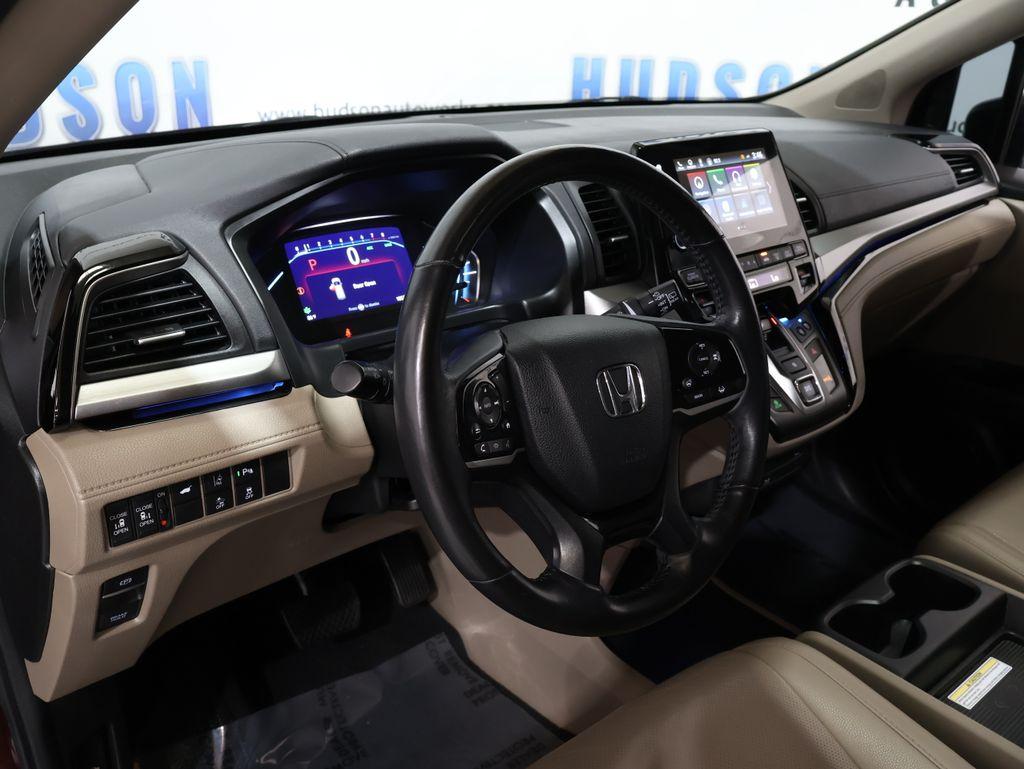 2019 Honda Odyssey - $31,100