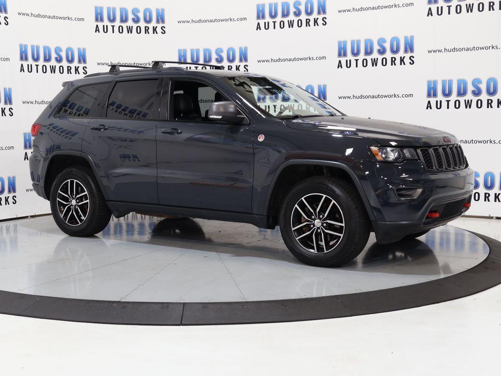 2017 Jeep Cherokee - $18,500