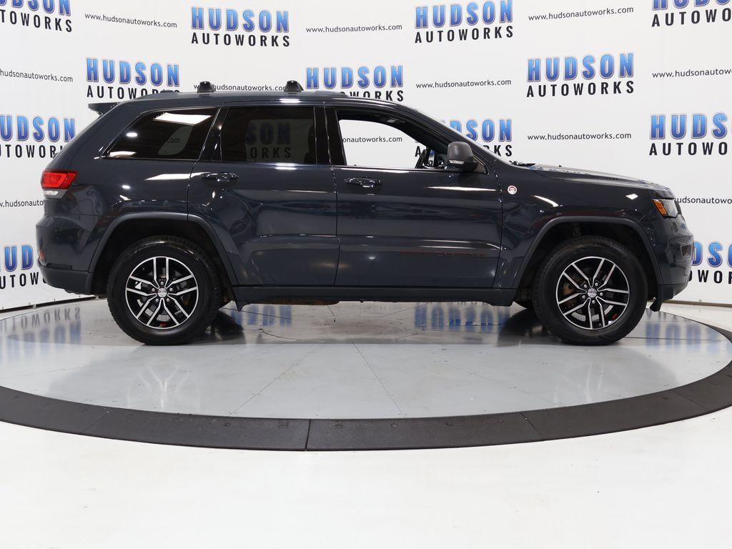 2017 Jeep Cherokee - $18,500