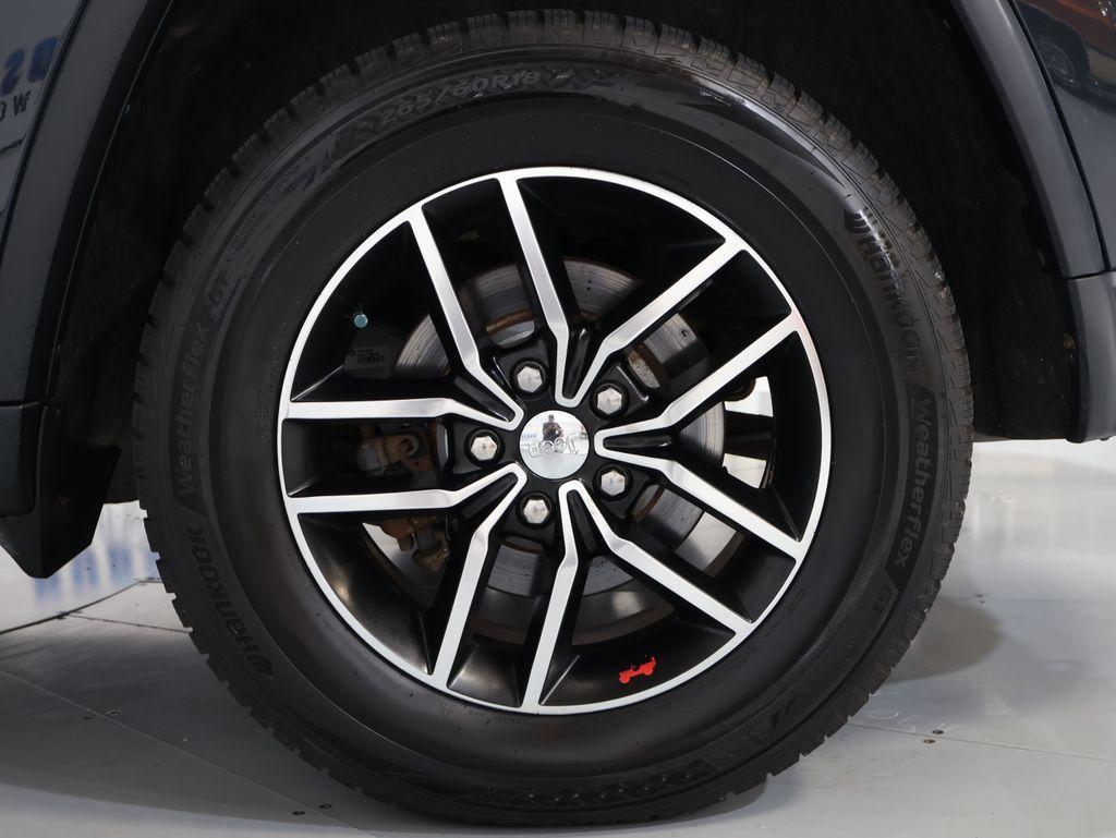 2017 Jeep Cherokee - $18,500