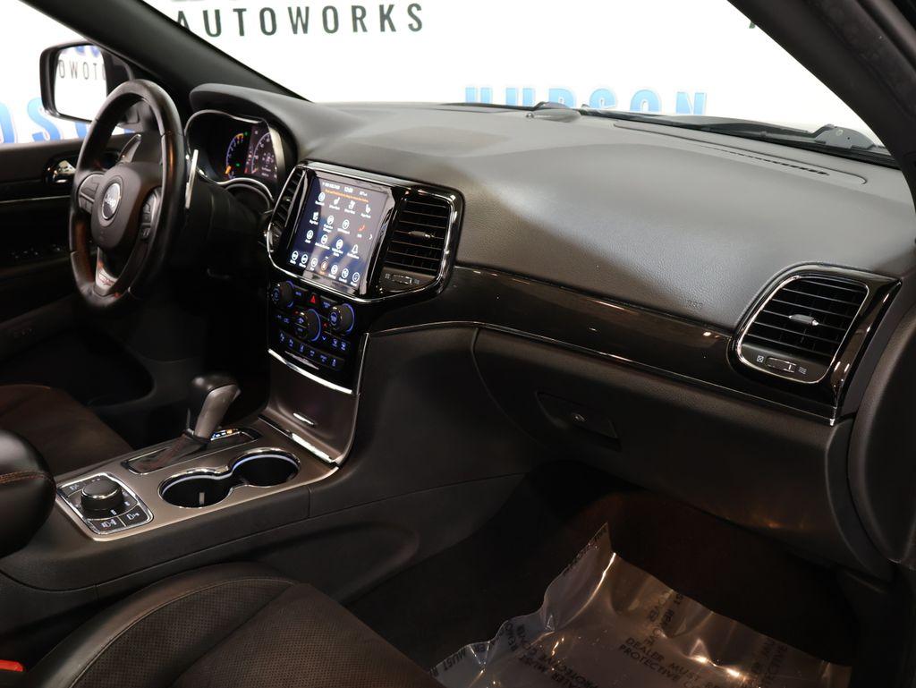 2019 Jeep Cherokee - $25,900