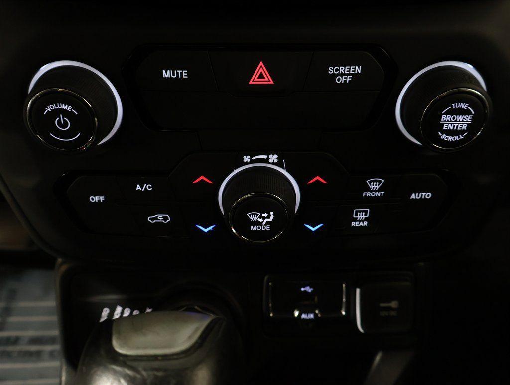 2018 Jeep Renegade - $12,100