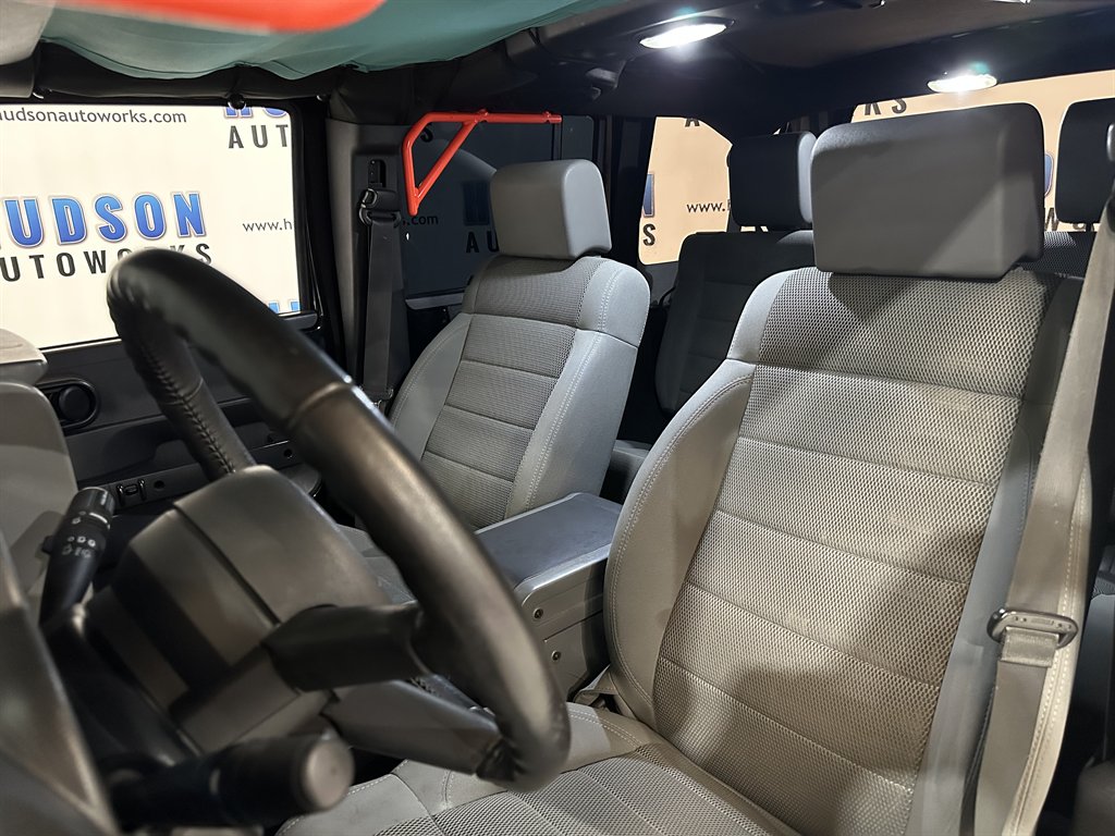 2007 Jeep Wrangler Unlimited Sahara photo
