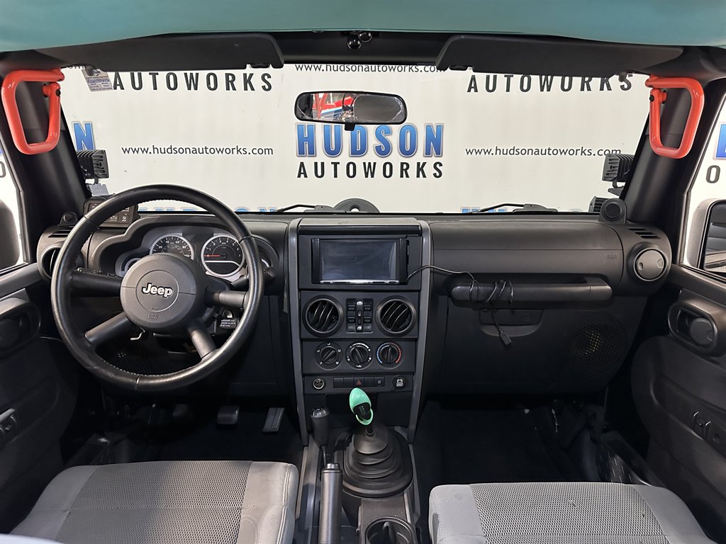 2007 Jeep Wrangler Unlimited Sahara photo