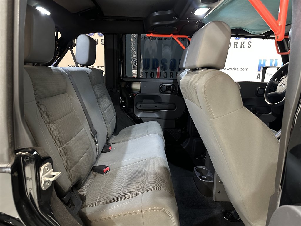 2007 Jeep Wrangler Unlimited Sahara photo
