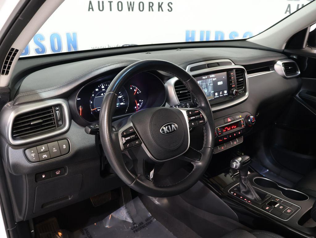 2019 Kia Sorento - $24,000