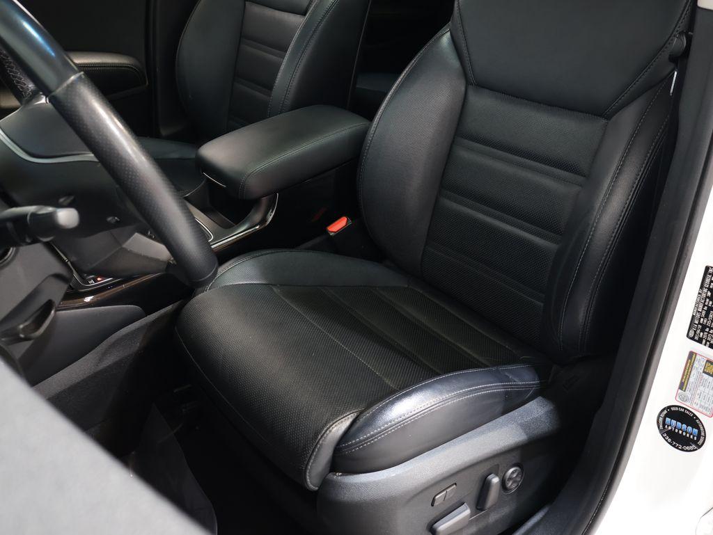 2019 Kia Sorento - $24,000