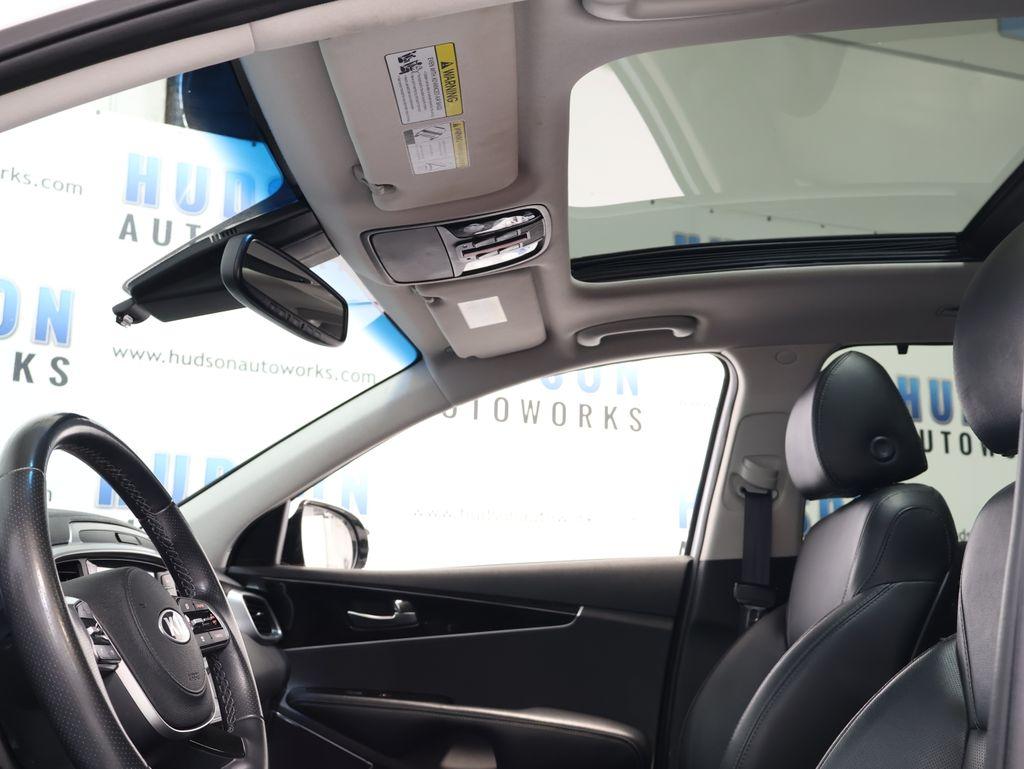2019 Kia Sorento - $24,000