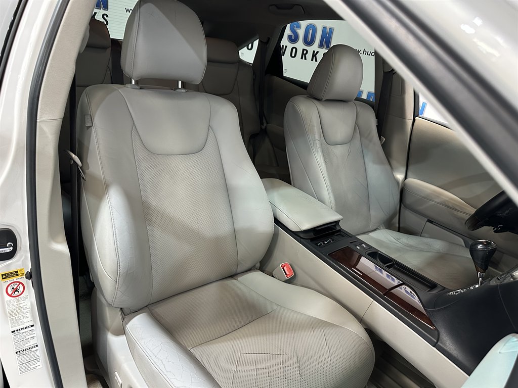 2010 Lexus RX 350 photo