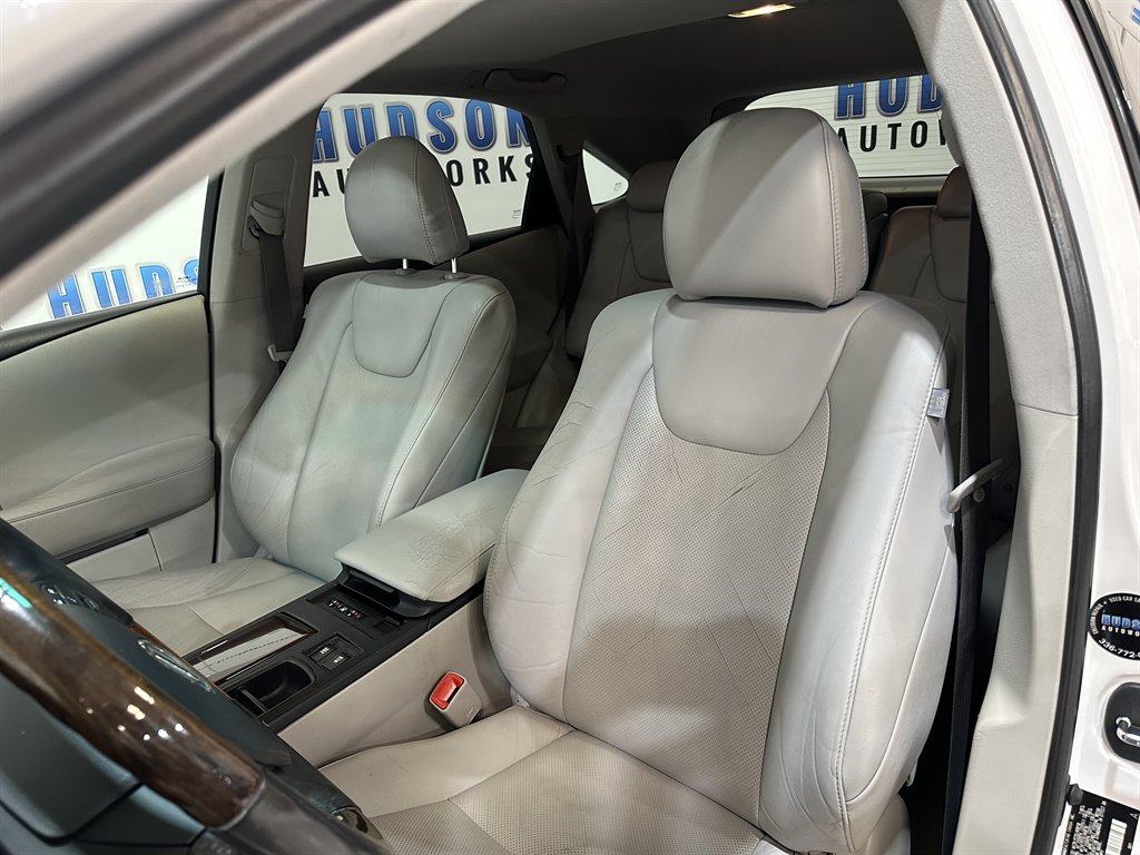 2010 Lexus RX 350 photo