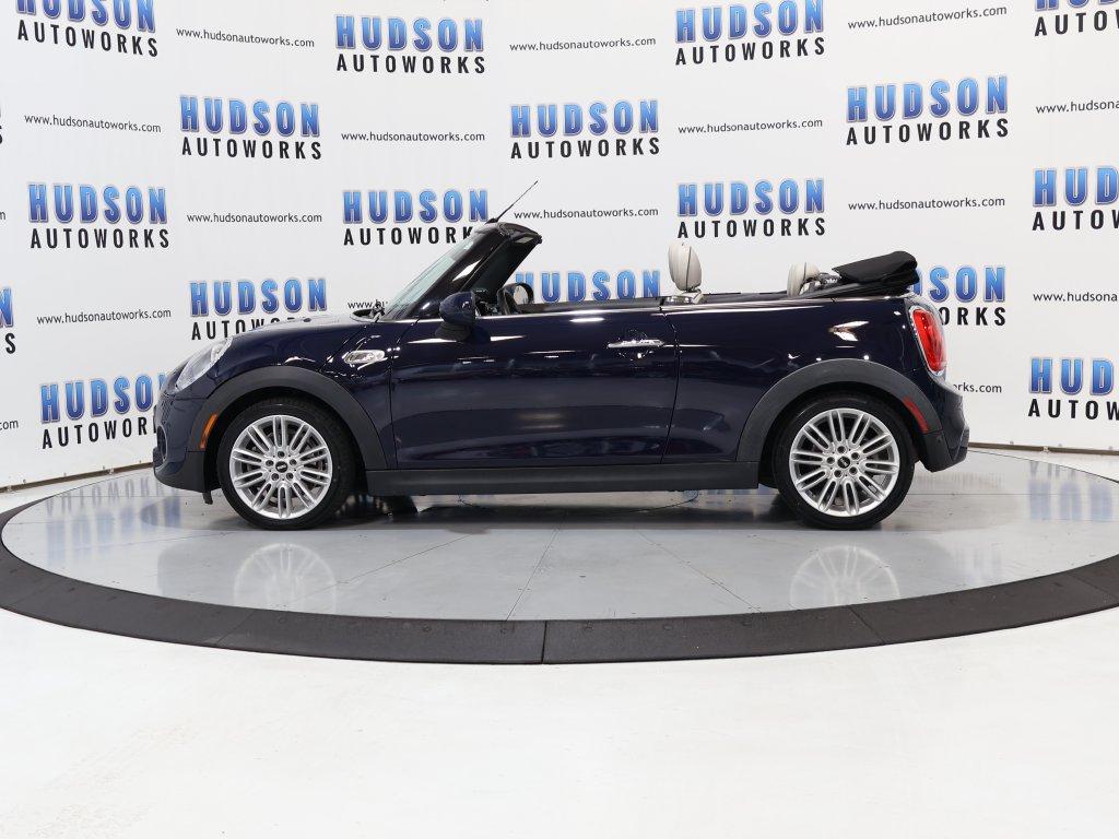 2017 MINI Cooper - $15,800
