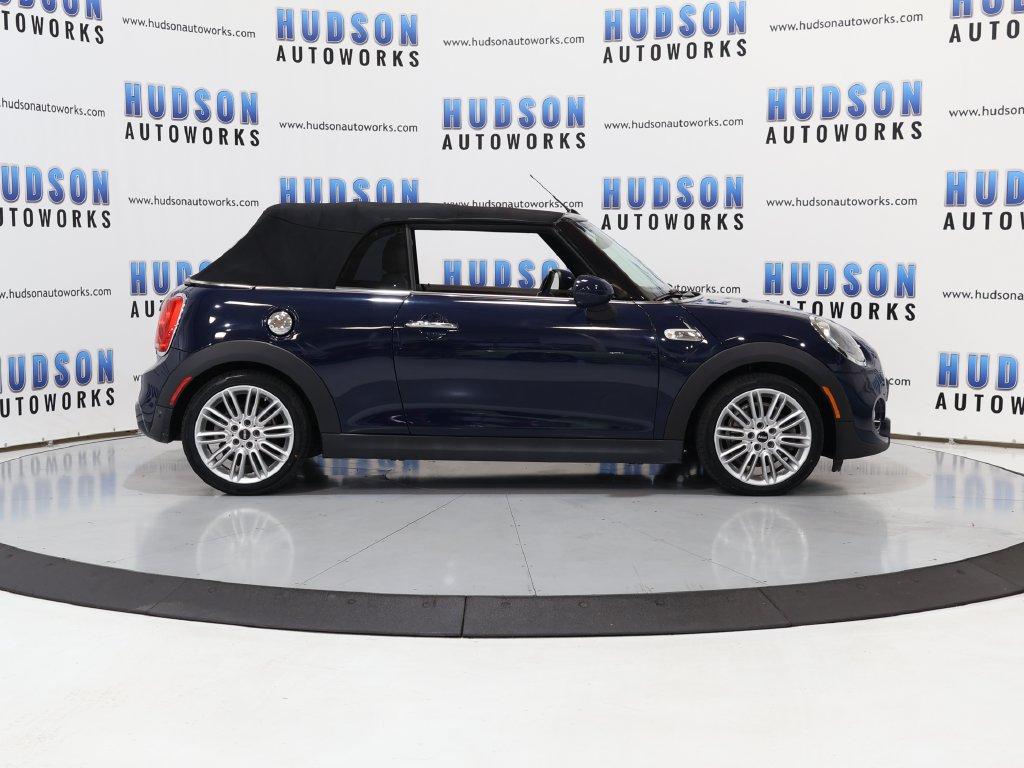 2017 MINI Cooper - $15,800