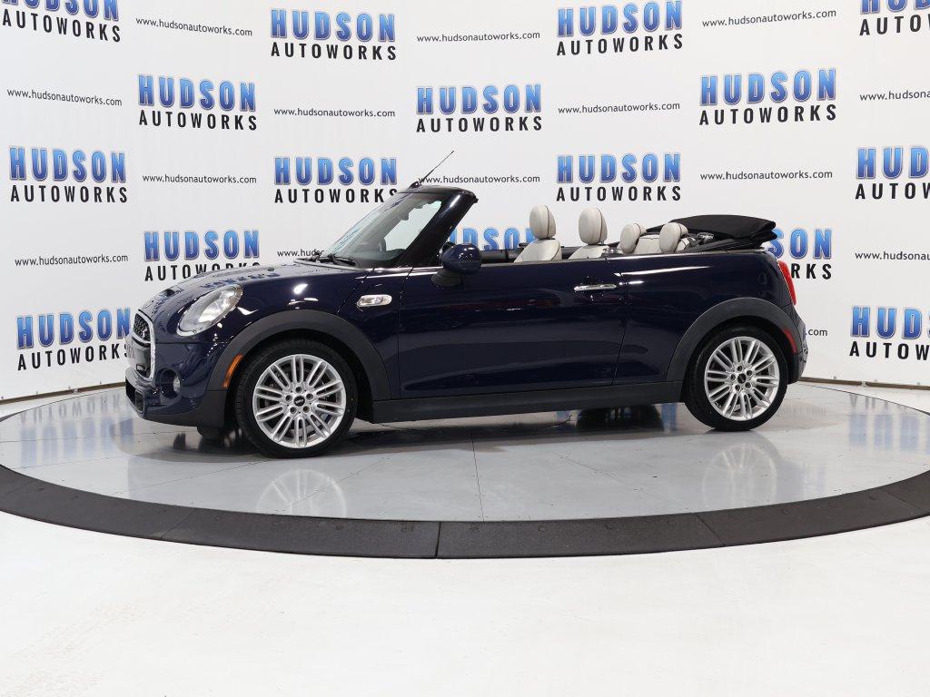2017 MINI Cooper - $15,800