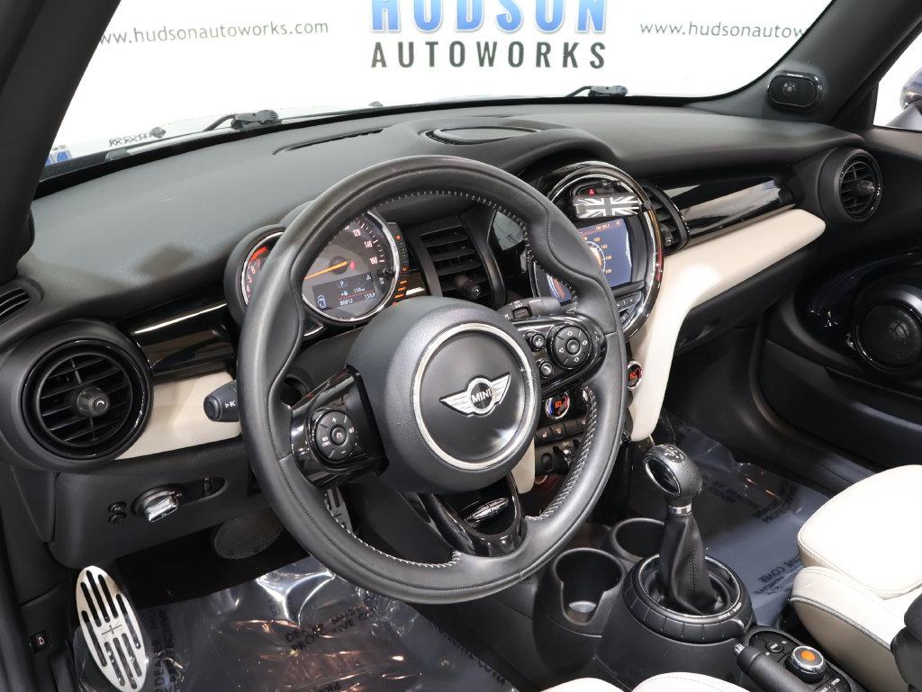 2017 MINI Cooper - $15,800