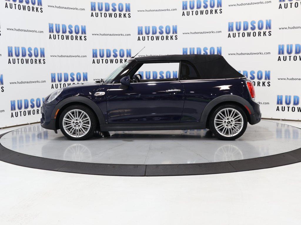 2017 MINI Cooper - $15,800