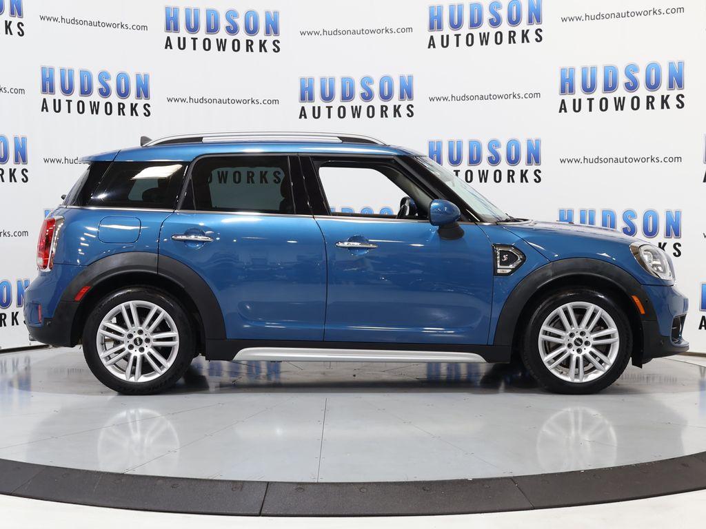 2019 MINI Countryman - $16,900