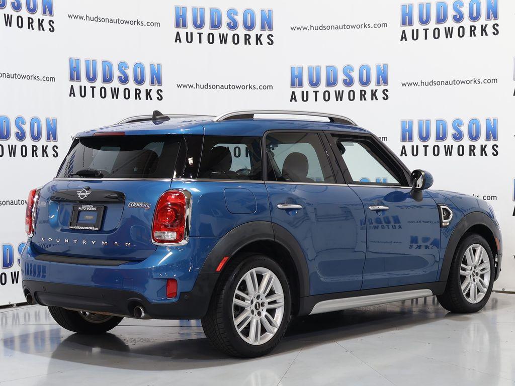 2019 MINI Countryman - $16,900
