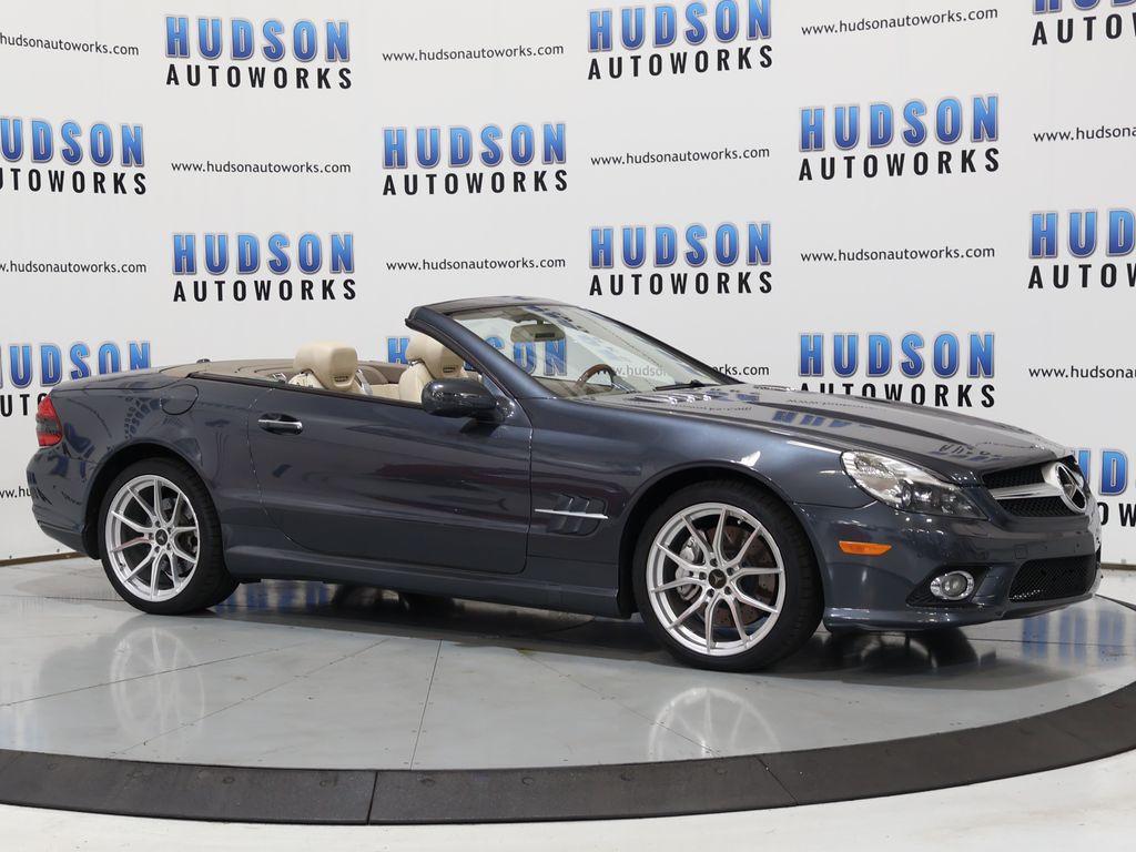 2009 Mercedes-Benz SL-Class - $23,100