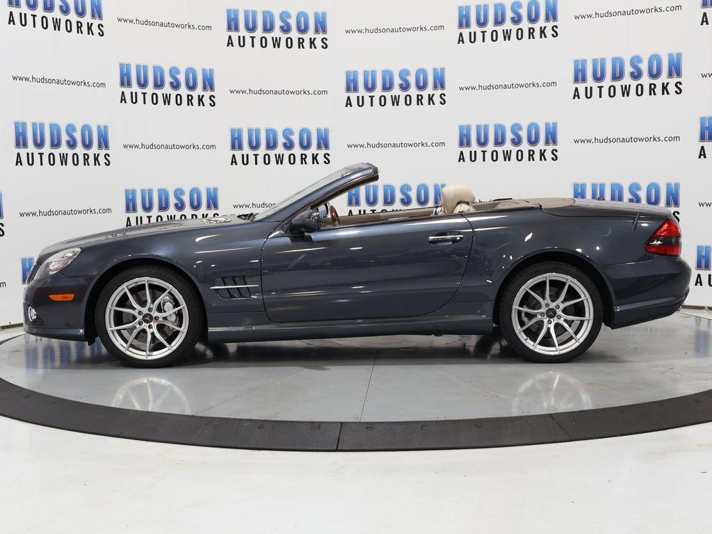 2009 Mercedes-Benz SL-Class - $23,100