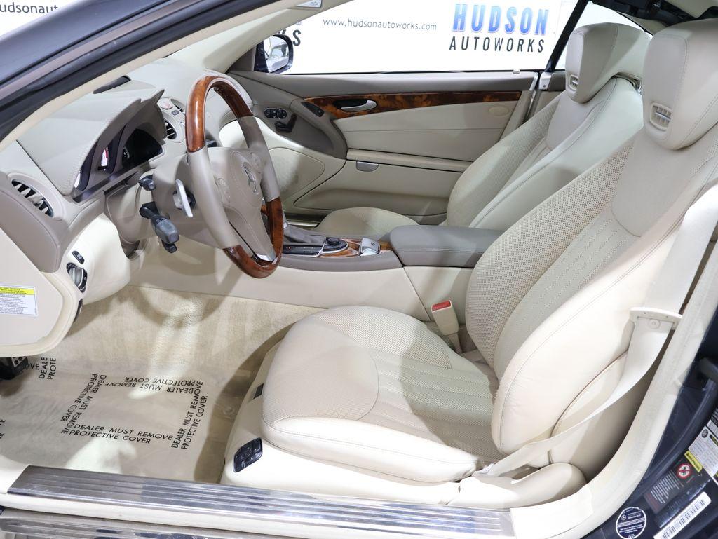 2009 Mercedes-Benz SL-Class - $23,100
