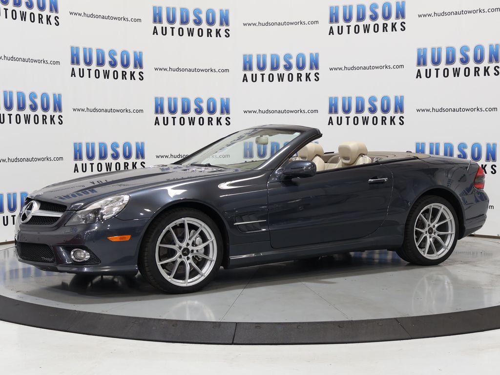 2009 Mercedes-Benz SL-Class - $23,100