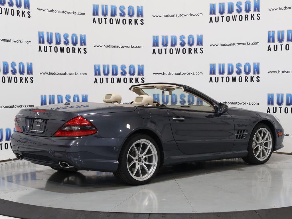 2009 Mercedes-Benz SL-Class - $23,100