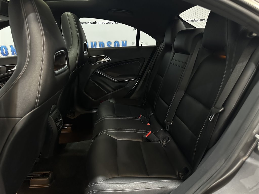2018 Mercedes-Benz cla CLA250 photo