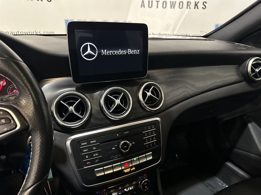 2018 Mercedes-Benz cla CLA250 photo