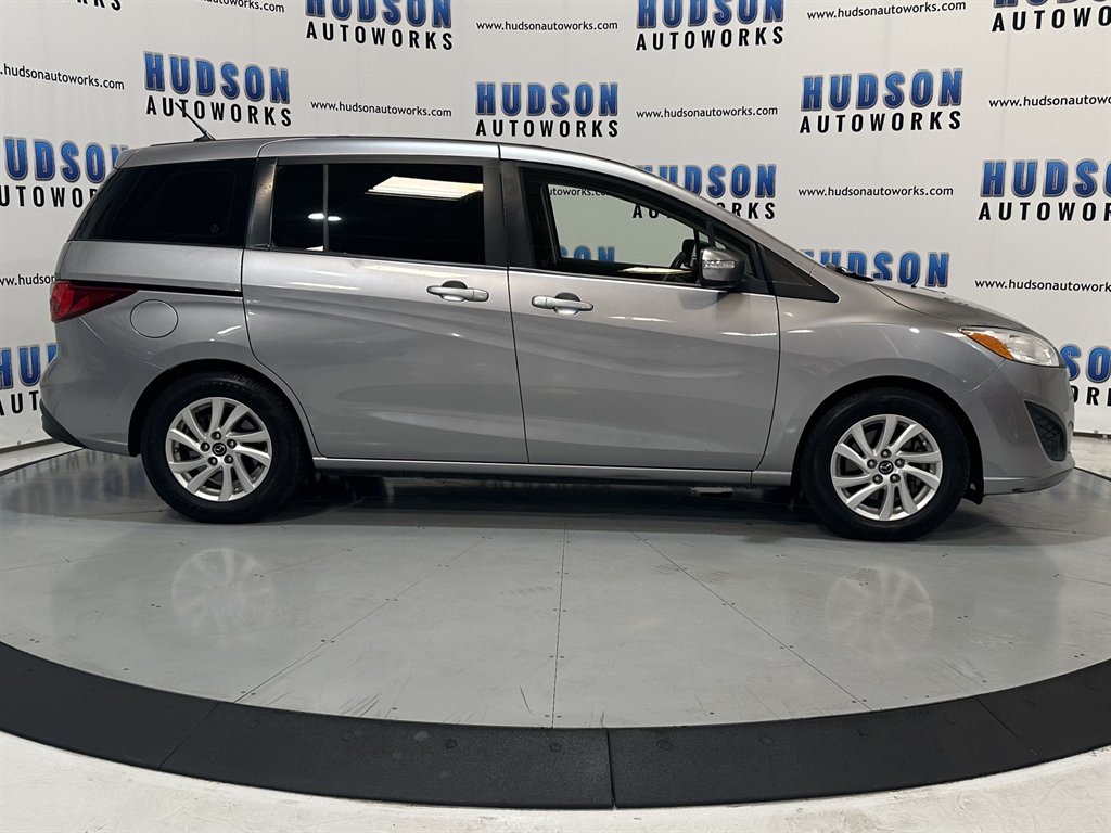 2015 Mazda Mazda5 Sport photo