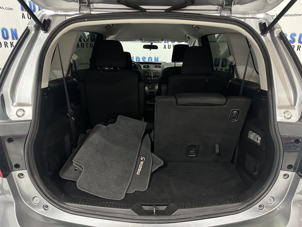 2015 Mazda Mazda5 Sport photo