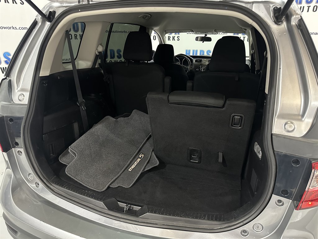 2015 Mazda Mazda5 Sport photo