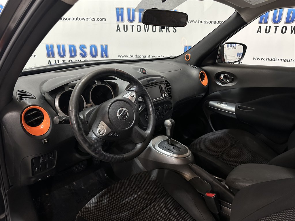 2015 Nissan JUKE S photo