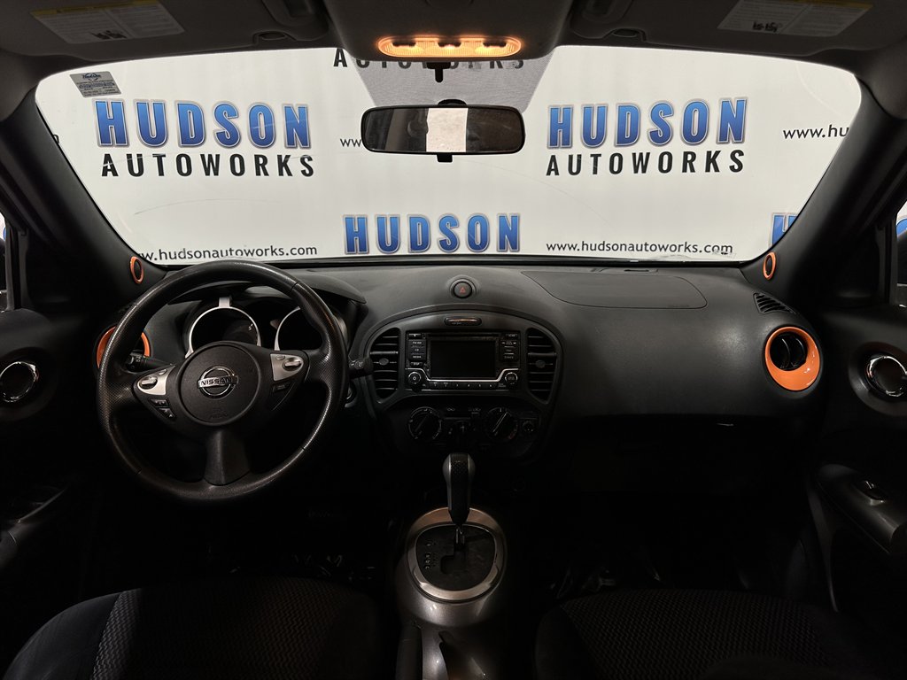 2015 Nissan JUKE S photo